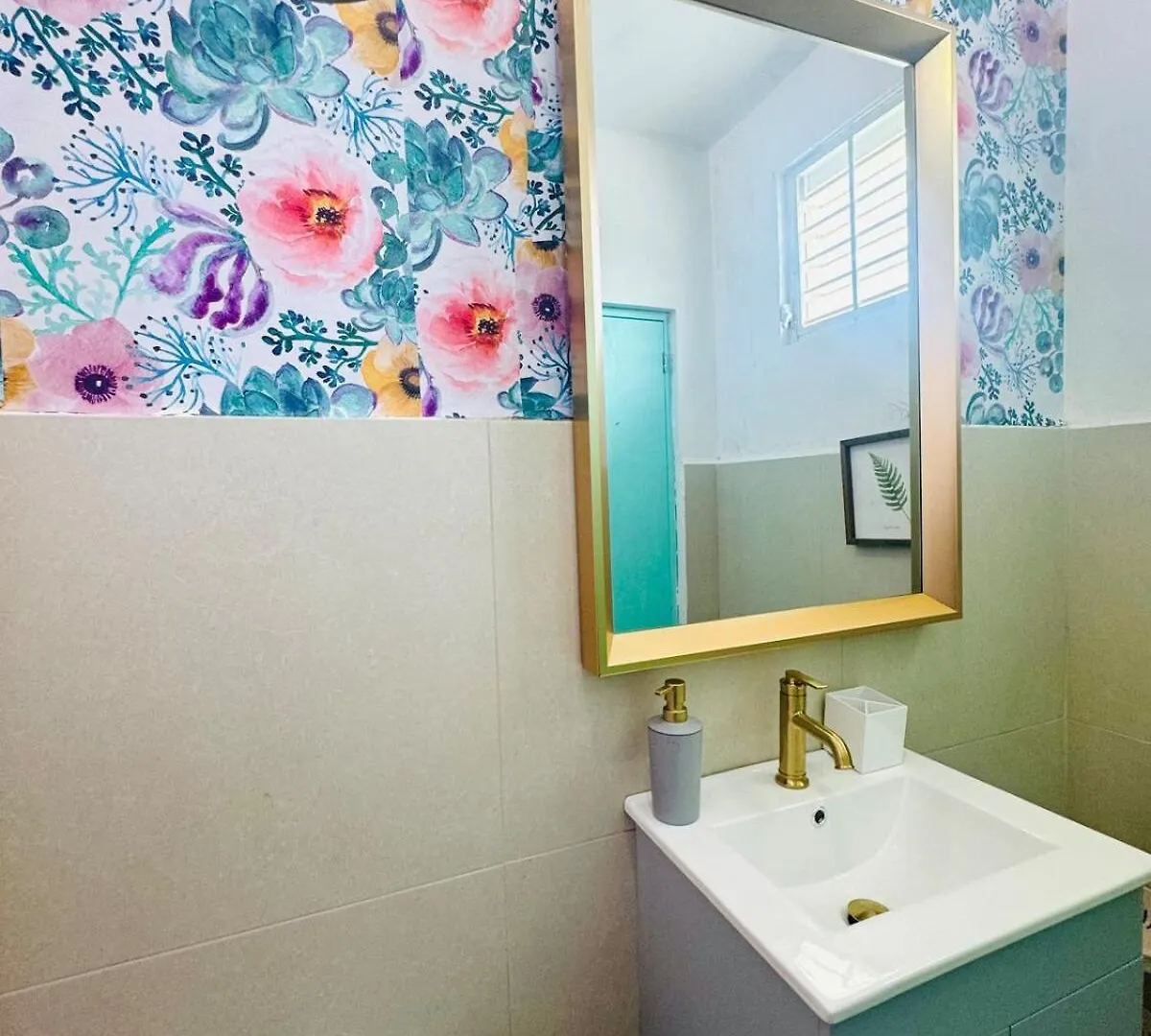 Isabela Beach House Rooftop Pool 7 Personas 度假居